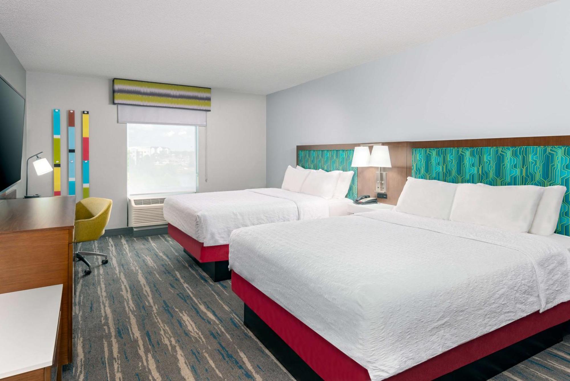 Hampton Inn Petersburg - Southpark Mall Колониал-Хайтс Экстерьер фото