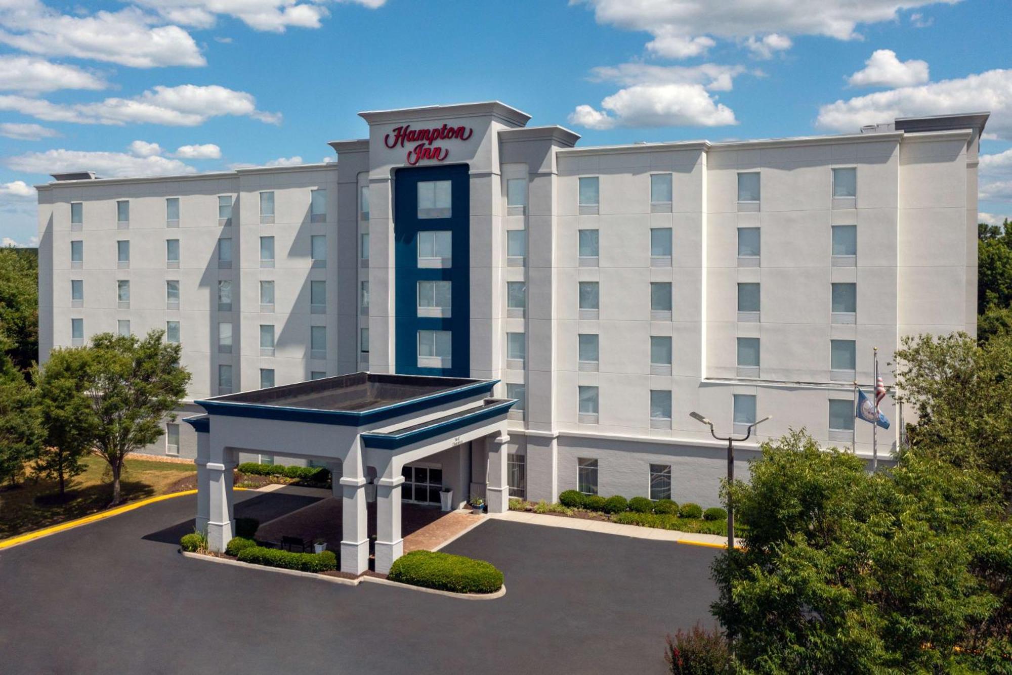 Hampton Inn Petersburg - Southpark Mall Колониал-Хайтс Экстерьер фото