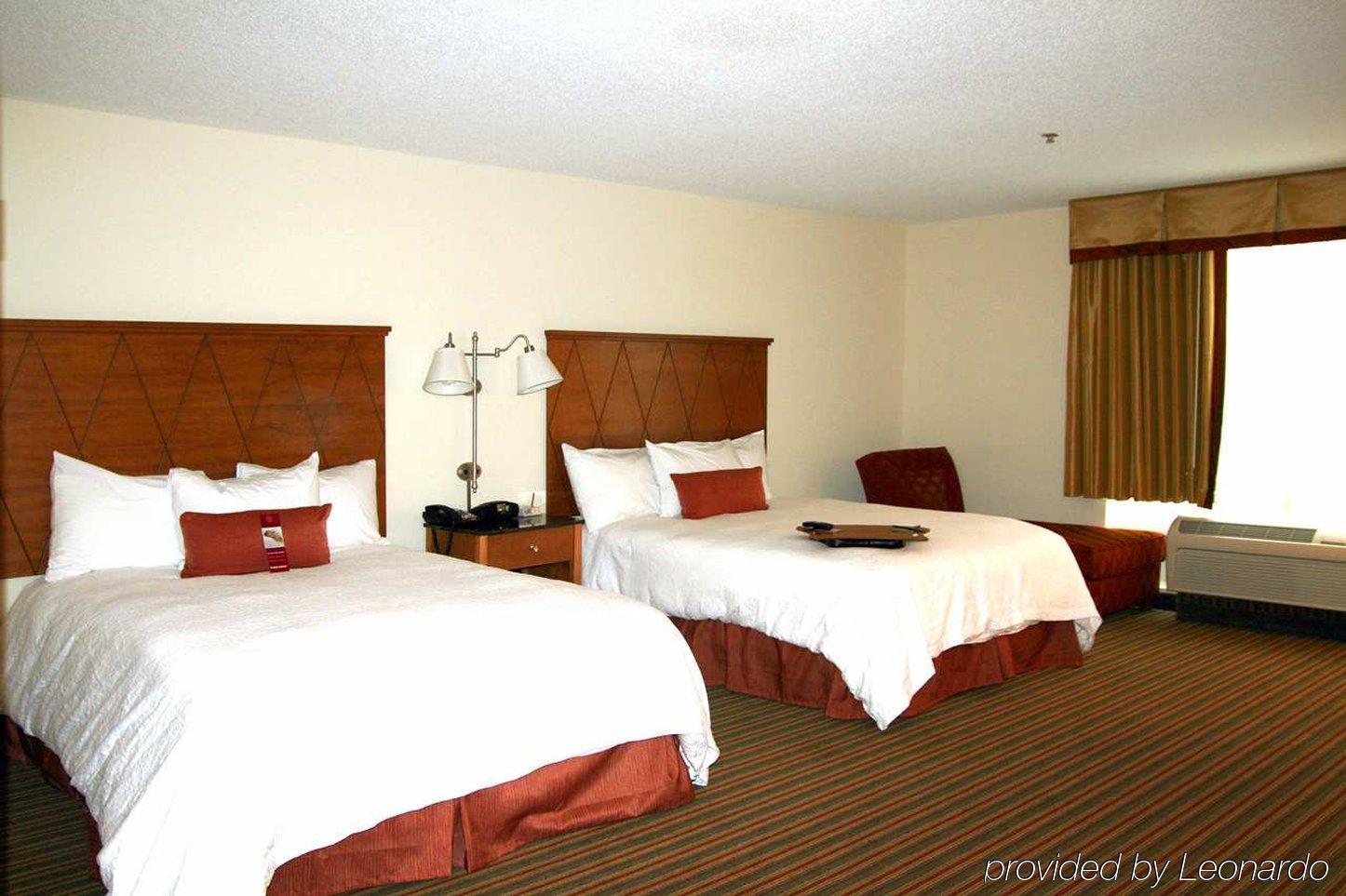 Hampton Inn Petersburg - Southpark Mall Колониал-Хайтс Номер фото