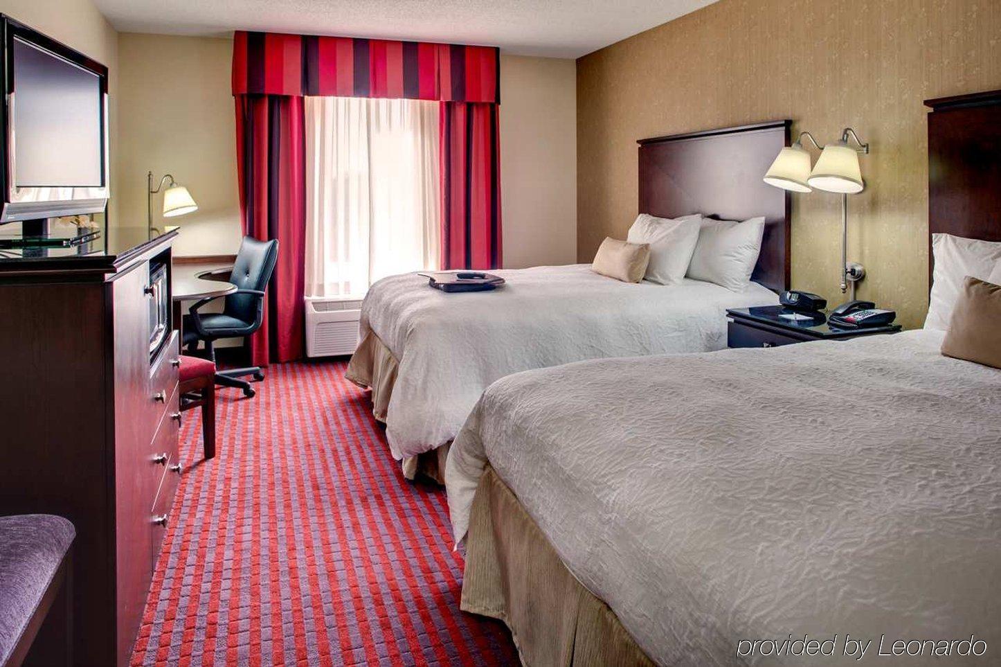 Hampton Inn Petersburg - Southpark Mall Колониал-Хайтс Номер фото