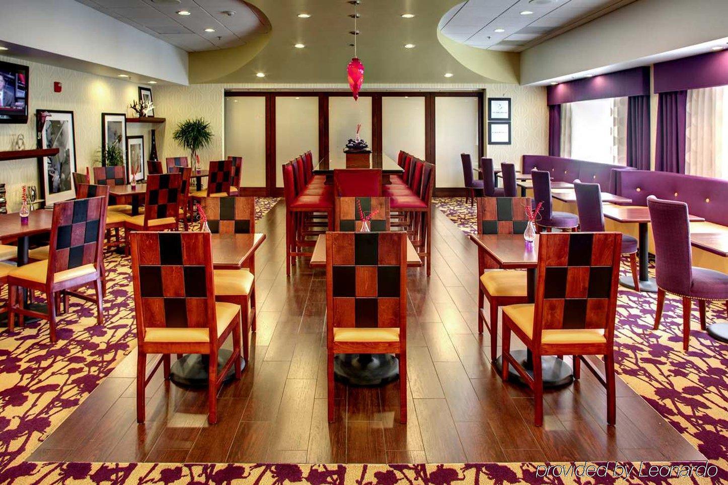 Hampton Inn Petersburg - Southpark Mall Колониал-Хайтс Ресторан фото